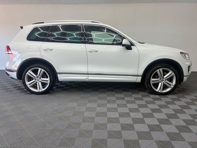 Image for 2018 Volkswagen Touareg 