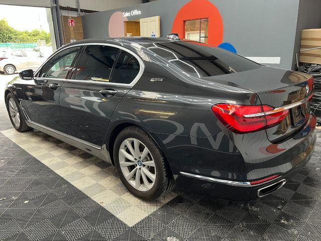 Image for 2016 BMW 7 Series 2016 BMW 740e PLUG-IN HYRBID / COOLED & HEATED SEATS , REVERSE CAMERA , ADAPTIVE CRUISE & MORE