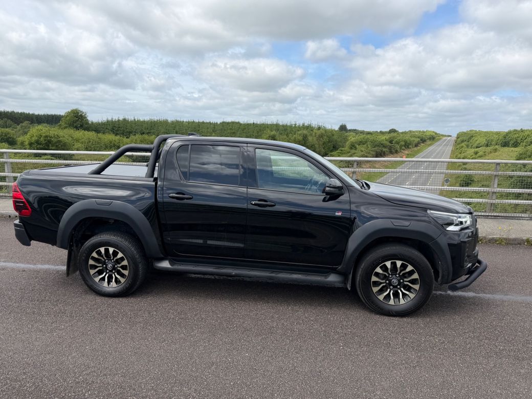 Image for 2024 Toyota Hilux 