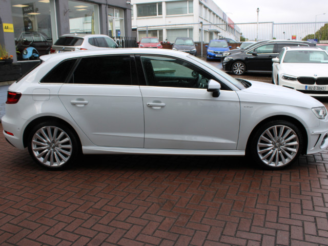 Image for 2015 Audi A3 1.4E-TRON S-LINE EDITION 5DR HATCHBACK AUTO // ONE OWNER WITH 98, 000 KMS // BUY WITH CONFIDENCE AA AND SIMI APPROVED DEALER 2025 // FINANCE ARRANGED // ALL TRADE INS WELCOME // 