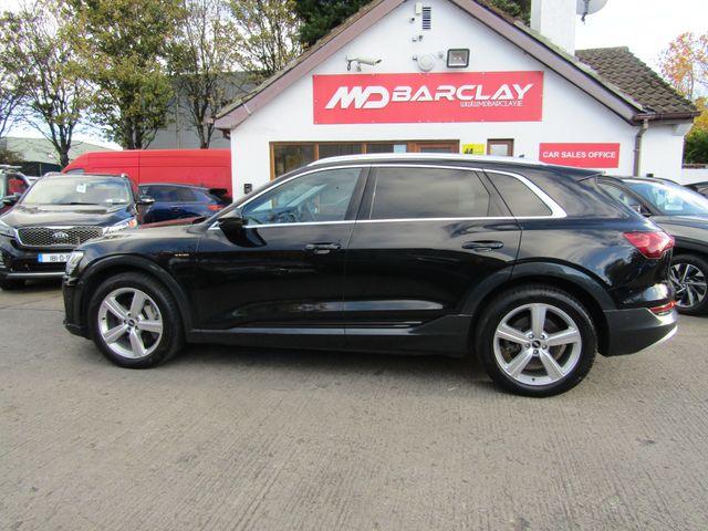 Image for 2021 Audi e-tron QUATTRO TECHNIK