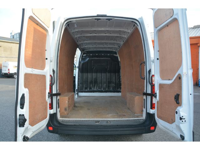 Image for 2021 Opel Movano L3H2 