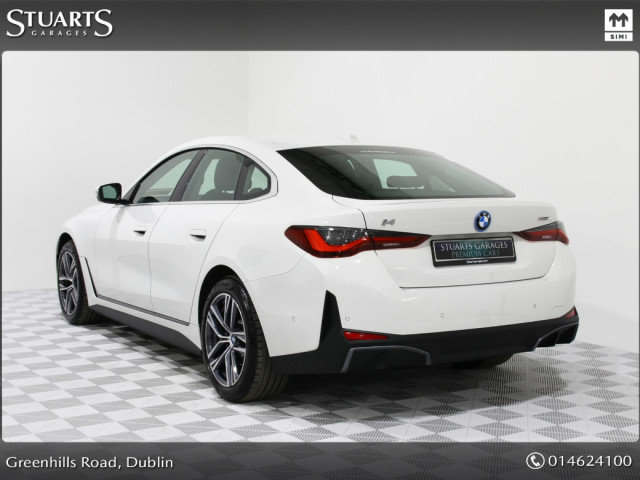 Image for 2022 BMW i4 I4 eDrive 40 SPORT ALPINE WHITE WITH HALF BLACK LEATHER SPORT SEATS, 18” ALLOYS, REVERSING CAMERA, POWER BOOT, FOLDING MIRRORS, HEATED SEATS