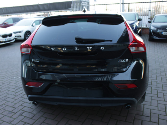 Image for 2018 Volvo V40 2.0D4 INSCRIPTION EDITION 5DR HATCHBACK AUTO WITH ONLY 75, 959 KM'S // STUNNING CAR // BUY WITH CONFODENCE AA AND SIM I APPROVED DEALER 2025 // FINANCE ARRANGED // ALL TRADE INS WELCOME // 