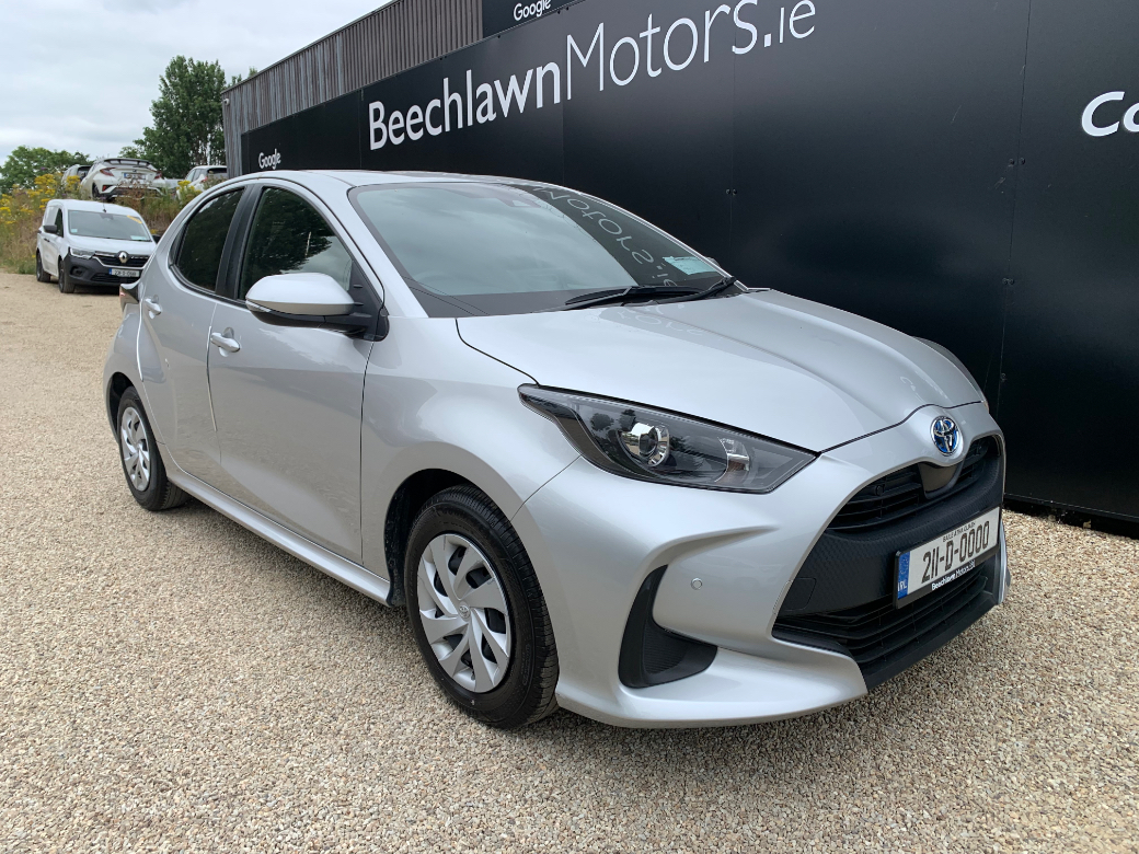 Image for 2021 Toyota Yaris X HYBRID AUTOMATIC 1.5 PETROL // GREAT CONDITION // REVERSE CAMERA, CRUISE AND KEYLESS START // 