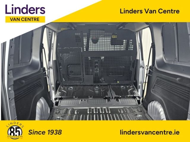 Image for 2027 Citroen Berlingo 271 5 SEAT CREW VAN