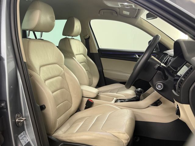 Image for 2017 Skoda Kodiaq **DSG **APPLE CAR PLAY/ANDROID AUTO **MULTI FUNCTION STEERING WHEEL **DUAL DIGITAL CLIMATE CONTROL **19'' BRUSHED SILVER WHEELS **REVERSING CAMERA WITH MULTIPLE VIEWS **FRONT AND REAR PARKING SENSORS