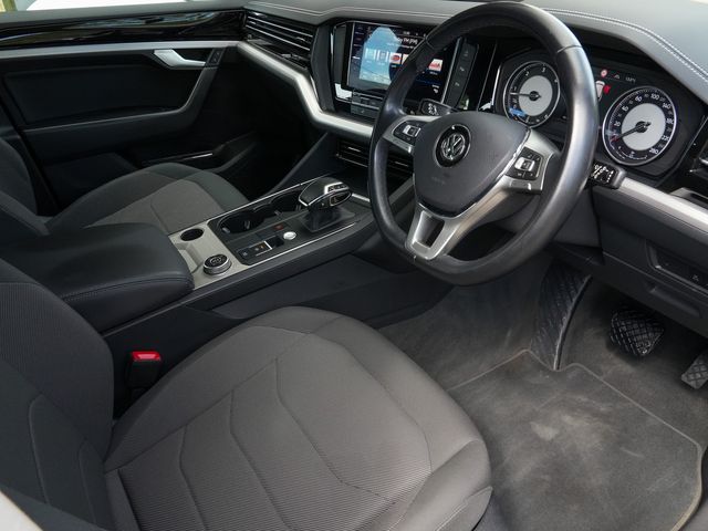 Image for 2020 Volkswagen Touareg 3.0 TDI Diesel Automatic