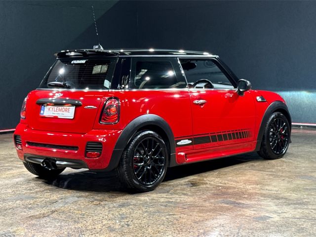 Image for 2014 Mini John Cooper Works JOHN COOPER WORKS - 1.6 AUTOMATIC - UPGRADED FACTORY ALLOYS - RED/BLACK TWO TONE