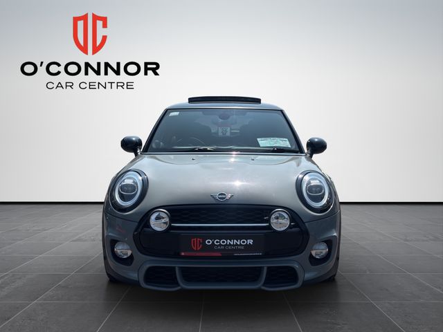 Image for 2019 Mini Hatch Small car. massive personality.
