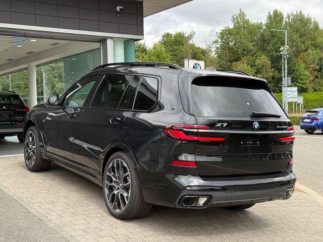 Image for 2026 BMW X7 xDrive40d M Sport Pro