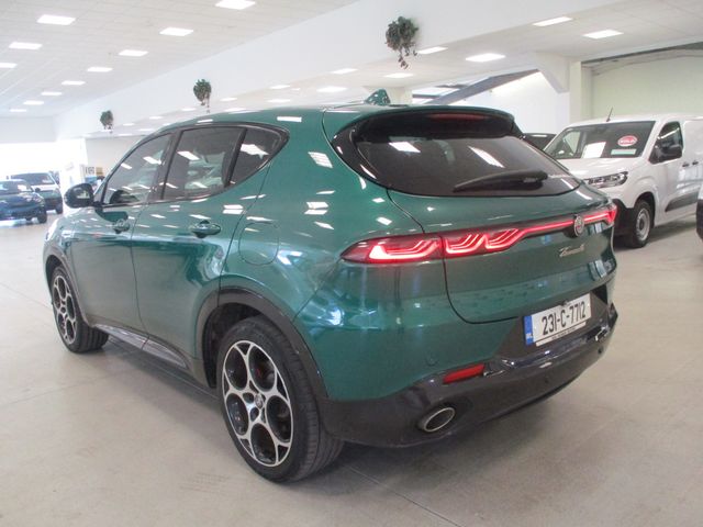 Image for 2023 Alfa Romeo Tonale Veloce 1.3 280 Phev Q4 AWD 5DR-280 BHP-AUTO-SPORT INTERIOR-LOW KM'S
