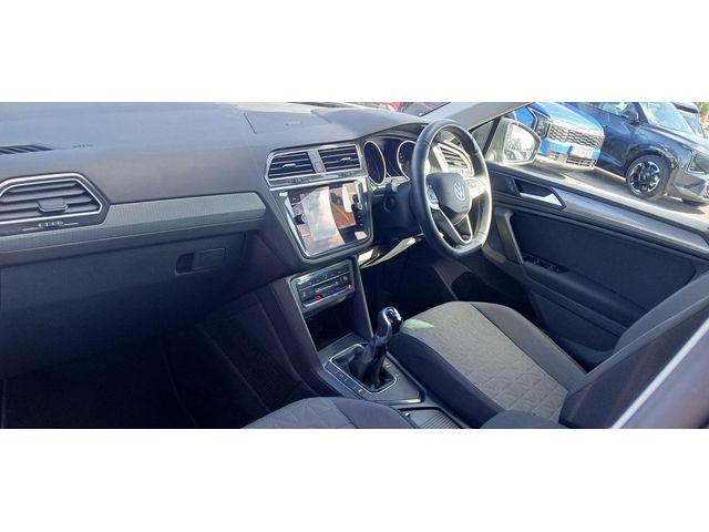 Image for 2023 Volkswagen Tiguan Life 2.0 TDI 122HP **REAR VIEW CAMERA, APP CONNECT, SAT NAV**