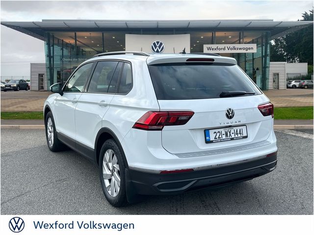 Image for 2022 Volkswagen Tiguan LIFE 2.0TDI 122HP MANUAL