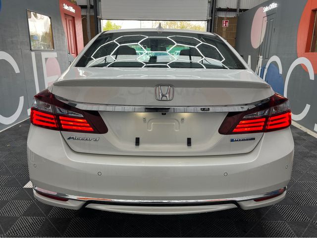 Image for 2019 Honda Accord €18950 2019 HONDA ACCORD HYBRID EX 2.0 AUTOMATIC / CRUISE CONTROL / REVERSE CAMERA / ELECTRIC MEMORY & HEATED SEATS / HEATED REAR SEATS / PADDLE SHIFTERS AND MORE
