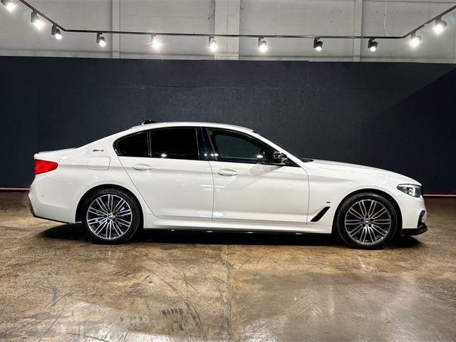 Image for 2019 BMW 5 Series 530 E G30 M Sport AUTOMATIC - CRUISE CONTROL - ELECTRIC ADJUSTABLE SEAT - HEATED SEATS - REVERSE CAMERA - ELECTRIC WINDOWS 