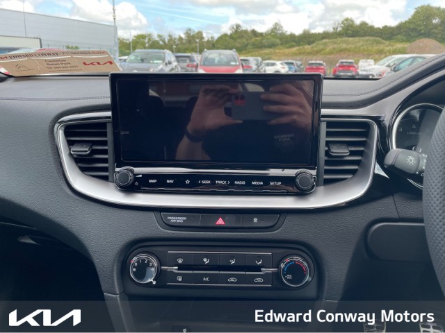 Image for 2024 Kia Ceed GT-Line CEED