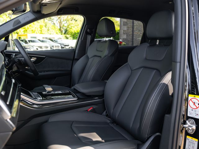 Image for 2026 Audi Q7 TFSIe S Line Black Edition