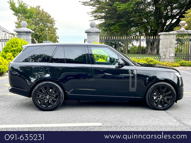 Image for 2023 Land Rover Range Rover P440e SE AUTO 