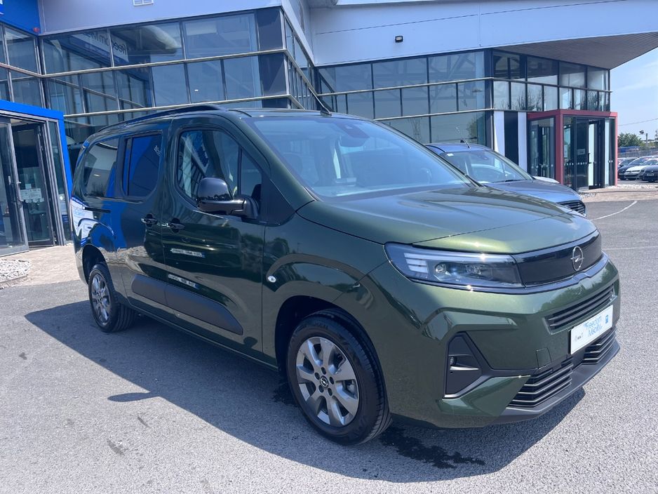 Image for 2026 Opel Combo Life Wheelchair Accessible Auto