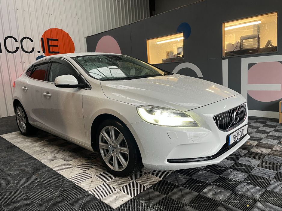 Image for 2018 Volvo V40 ONLY €16950! 2018 VOLVO V40 D4 2.0 AUTOMATIC / MEMORY SEATS / REVERSE CAMERA