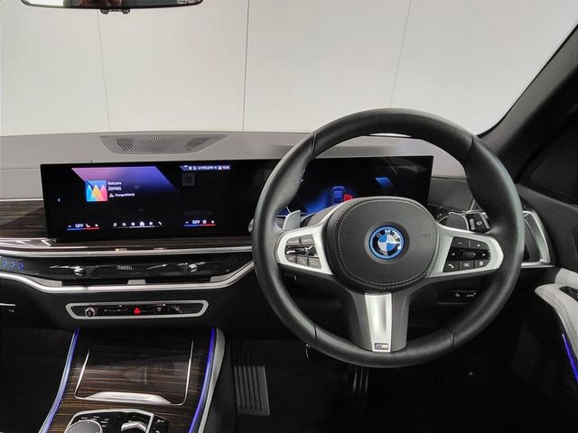 Image for 2026 BMW X5 xDrive50e M Sport