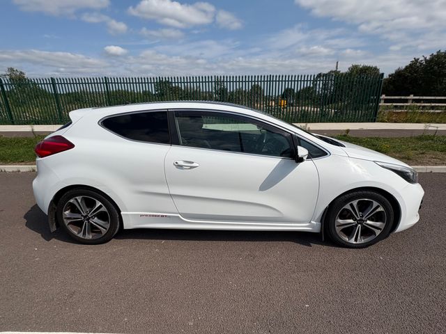 Image for 2016 Kia pro_ceed Proceed 1.6 GT Line 3DR, Multi-Function Steering Wheel, Bluetooth, Rear Parking Sensors, Full Service History, Electric Windows, AUX Connection 