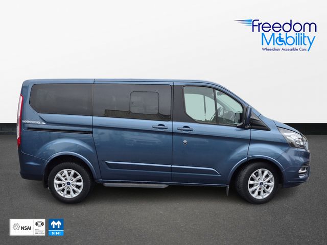 Image for 2020 Ford Tourneo Custom Lowered Floor Wheelchair Access