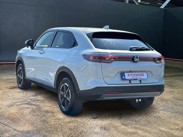 Image for 2023 Honda Vezel 1.5 HYBRID AUTOMATIC - FACTORY ALLOYS - HONDA SENSING - CRUISE CONTROL - PUSH BUTTON START/STOP - REVERSE CAMERA