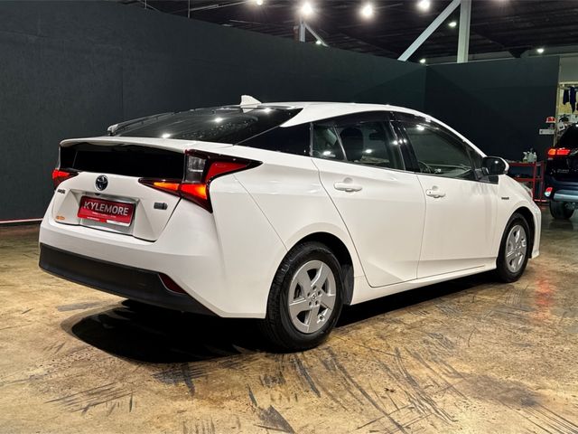 Image for 2020 Toyota Prius HYBRID - TOYOTA SAFETY SENSE - RADAR CRUISE CONTROL - BLACK TRIM - REVERSE CAMERA - CRUISE CONTROL - LANE KEEP ASSIST
