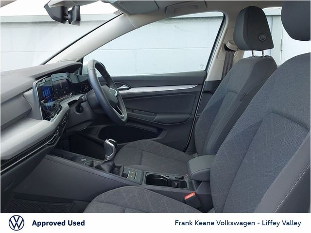 Image for 2024 Volkswagen Golf LIFE 2.0 TDI 115HP *REAR VIEW CAMERA* *REFLEX SILVER* *PCP AVAILABLE* *CARPLAY & ANDROID AUTO*