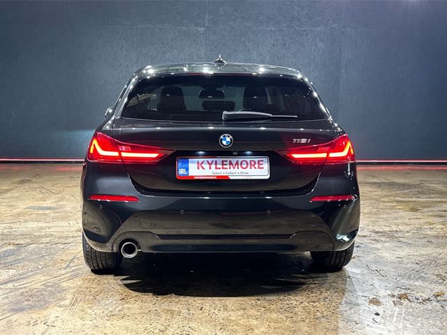 Image for 2022 BMW 1 Series 118I PLAY - FACTORY ALLOY WHEELS - REVERSE CAMERA - DIGITAL DASH