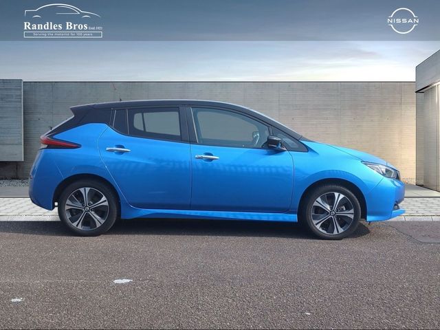 Image for 2022 Nissan Leaf Leaf SV 62 kWh