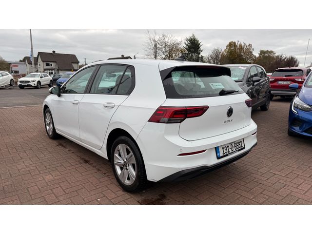 Image for 2023 Volkswagen Golf Life 2.0 TDI 115HP 5DR
