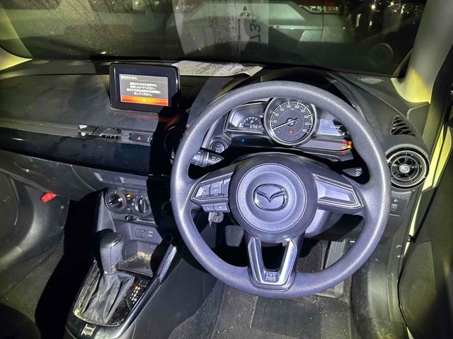 Image for 2019 Mazda Demio 1.3 AUTOMATIC
