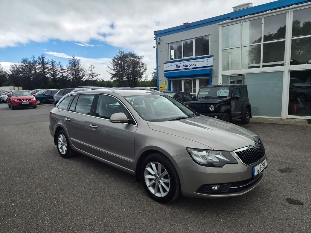 Image for 2014 Skoda Superb Combi AMB 1.6 TDI 105HP 4DR