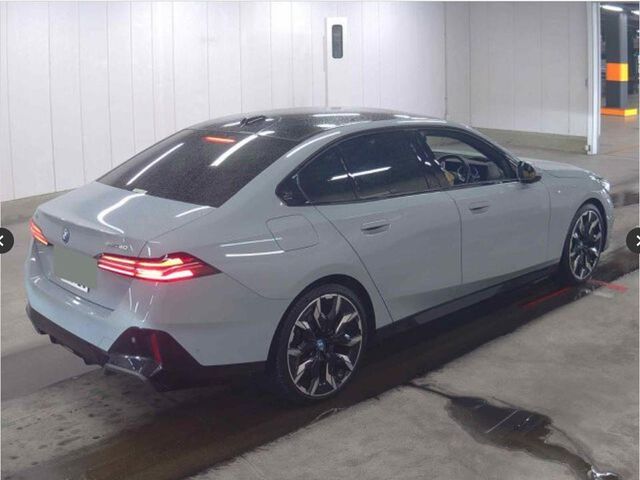 Image for 2023 BMW i5 COMING SOON