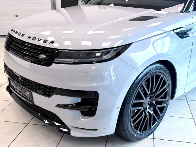 Image for 2025 Land Rover Range Rover Sport DYNAMIC SE