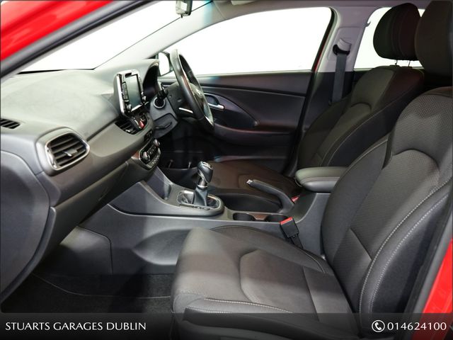Image for 2019 Hyundai i30 I30 FASTBACK 5DR*FIRE RED, APPLE CARPLAY / ANDROID AUTO, AIR CON, CRUISE CONTROL, REAR CAMERA, AUTO LIGHTS & WIPERS, 1 OWNER, FULL HYUNDAI SERVICE HISTORY*