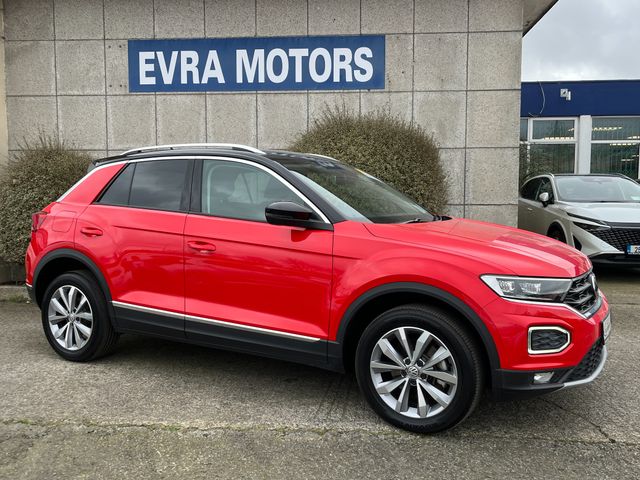 Image for 2021 Volkswagen T-Roc STYLE AUTOMATIC 2.0 DIESEL //LOW MILES//REVERSE CAMERA//KEYLESS ENTRY//ADAPTIVE CRUISE CONTROL//