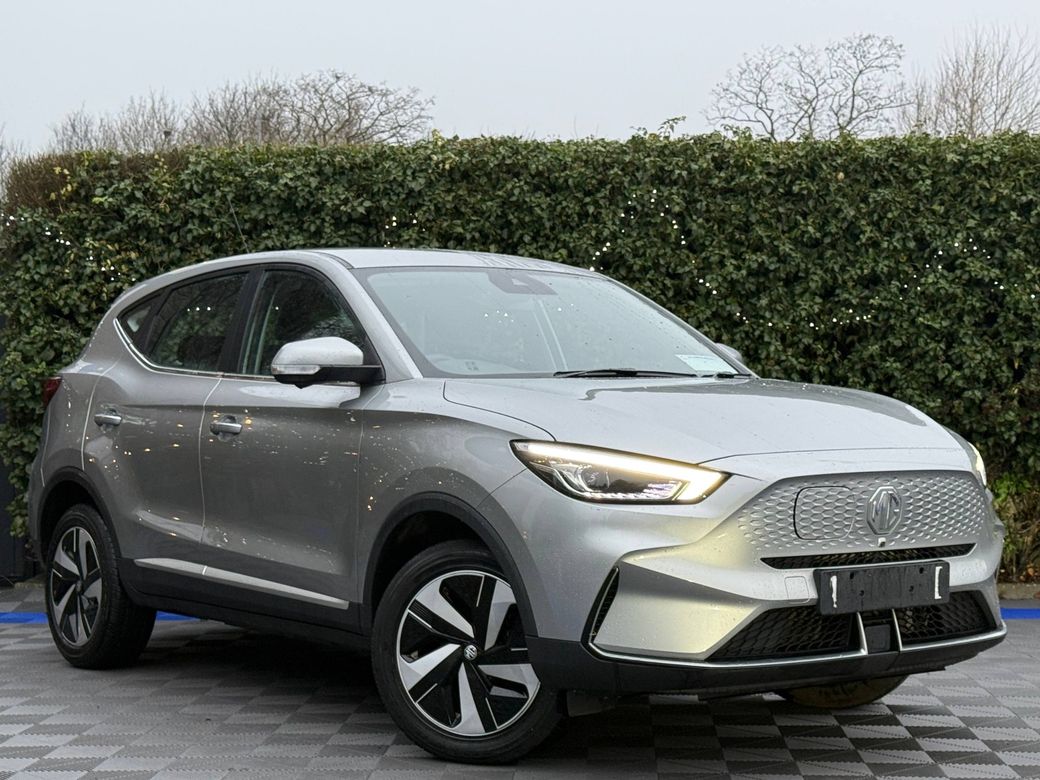 Image for 2023 MG ZS 73KWH // LONG RANGE MODEL // 8, 700 MILE FROM NEW // 17" ALLOYS // 360 PARKING CAMERAS 