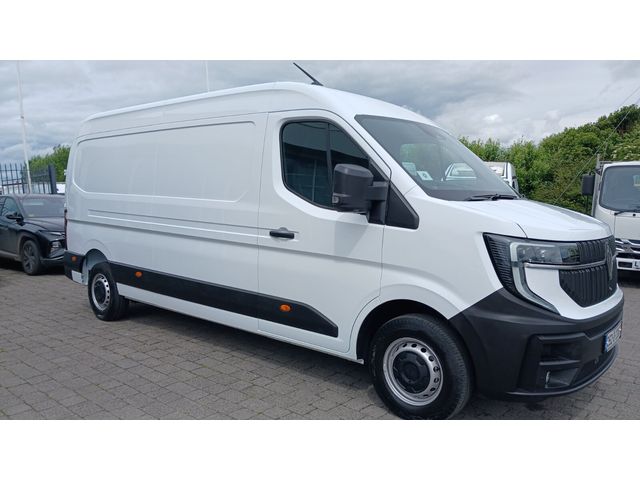 Image for 2025 Renault Master 