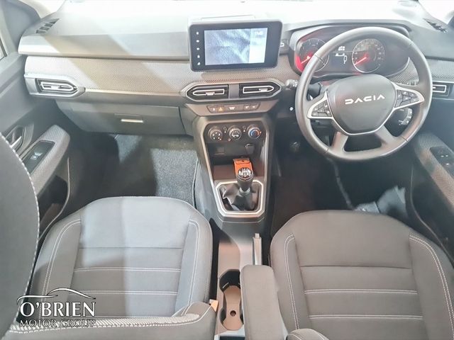 Image for 2025 Dacia Sandero Expression TCe 90 5Sp GSR2