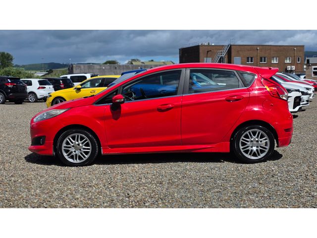 Image for 2014 Ford Fiesta Automatic 