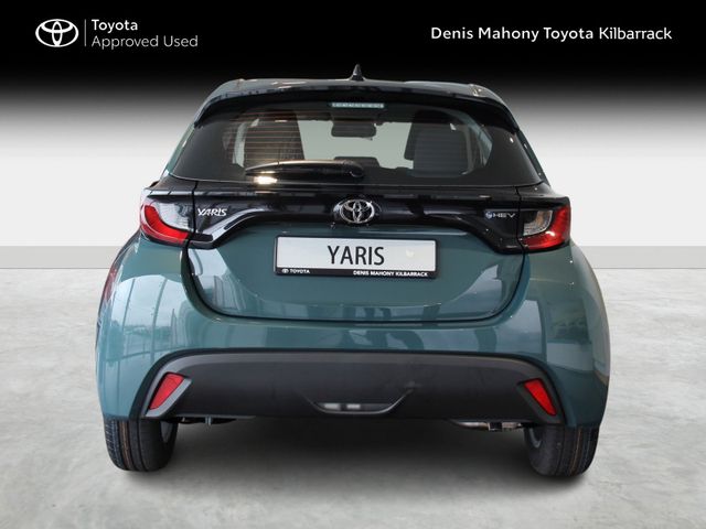 Image for 2026 Toyota Yaris Hybrid Luna