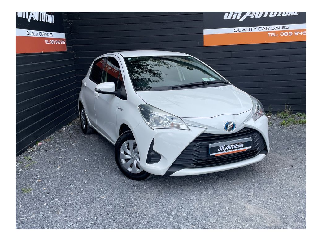 Image for 2018 Toyota Vitz 1.5 HYBRID AUTO