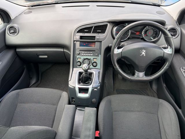 Image for 2016 Peugeot 5008 2016 Peugeot 5008 1.6 BlueHDi 120 Active 7 Seater
