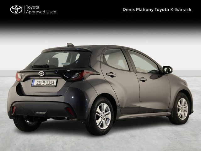 Image for 2025 Toyota Yaris 1.5 LUNA