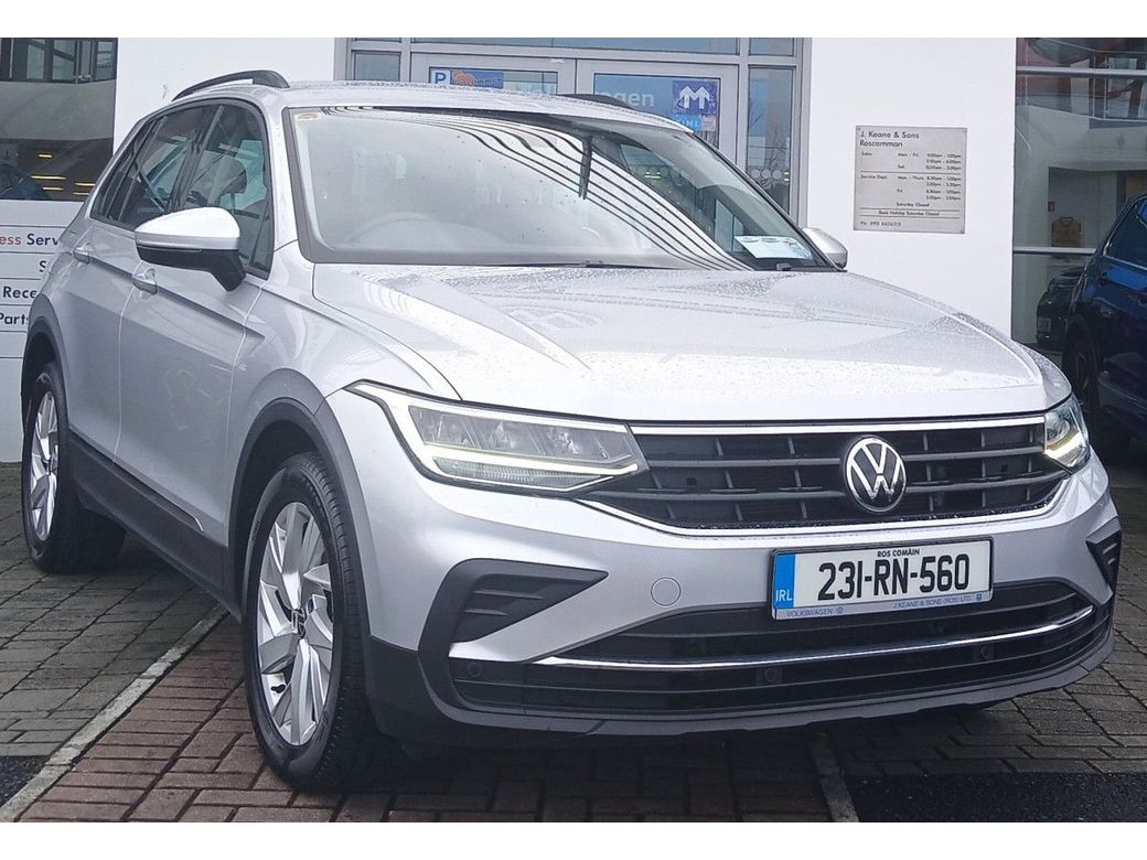 Image for 2023 Volkswagen Tiguan Life 2.0 TDI 122HP **REAR VIEW CAMERA, APP CONNECT, BLUETOOTH**