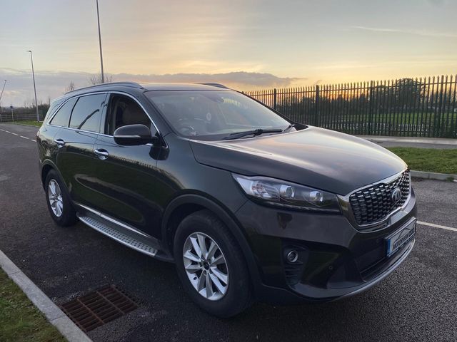 Image for 2019 Kia Sorento 7 Seater 2.2D Premium Spec IMMACULATE CONDITION* Privacy Glass, Rear Spoiler, Sat Nav, Heated Seats, Electric Seats, Cruise Control, Electric Windows, Parking Sensors, 